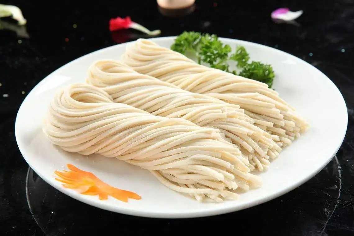 盒装鲜面条包装机，锁鲜每一份美味