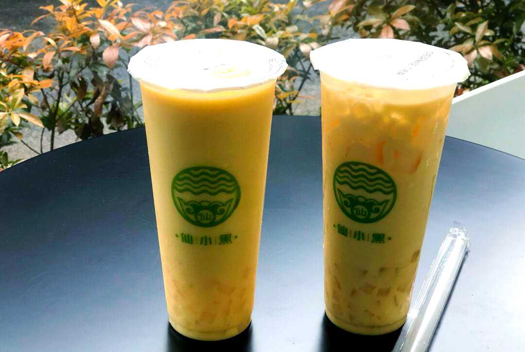 全自动杨枝甘露灌装封口生产线：高效、精准、环保的一体化包装解决方案