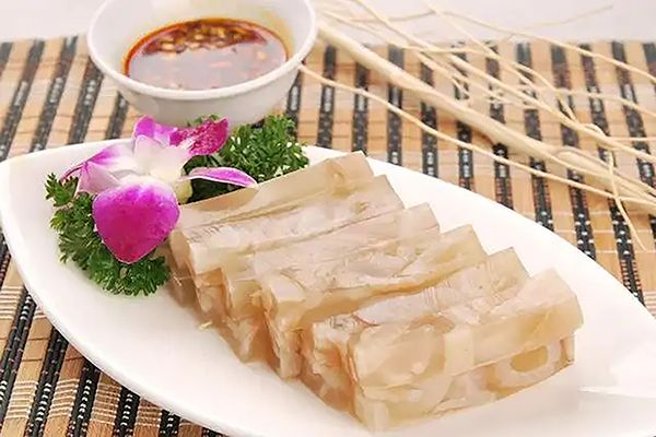 猪皮冻可以采用<span style=