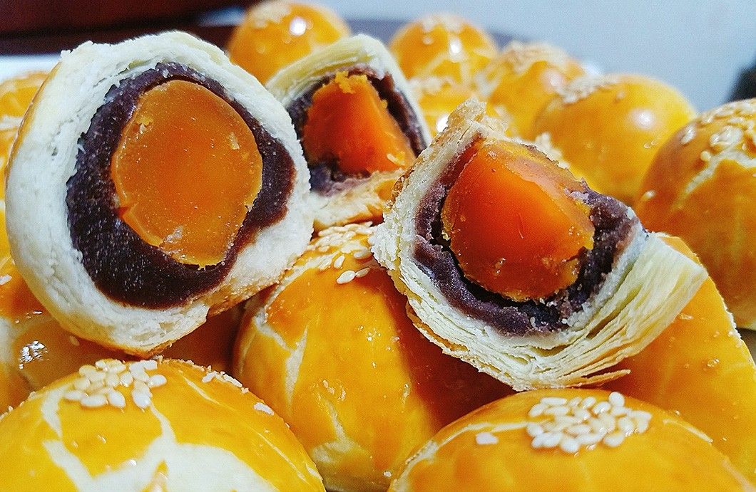 1767591685496606.jpg 蛋黄酥02.jpg