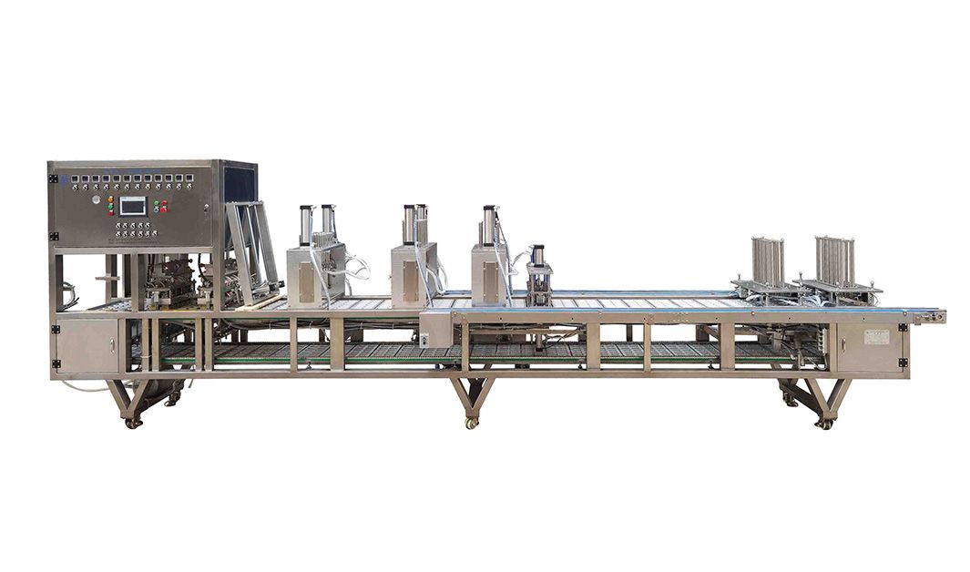 1771914590399043.jpg 00004十二口盒装蛋黄酥.jpg